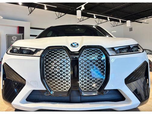2024 BMW iX xDrive50