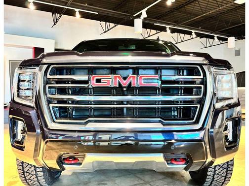 2021 GMC Yukon XL 4WD AT4