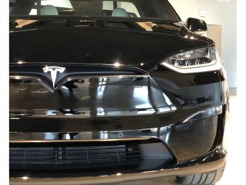 2022 Tesla Model X Dual Motor All-Wheel Drive