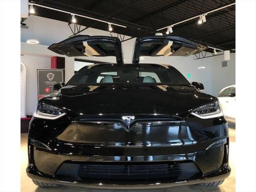 2022 Tesla Model X Dual Motor All-Wheel Drive