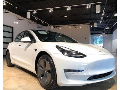 2022 Tesla Model 3 Long Range