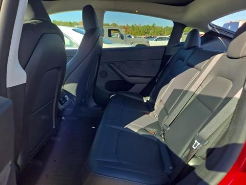 2024 Tesla Model Y Long Range Dual Motor All-Wheel Drive