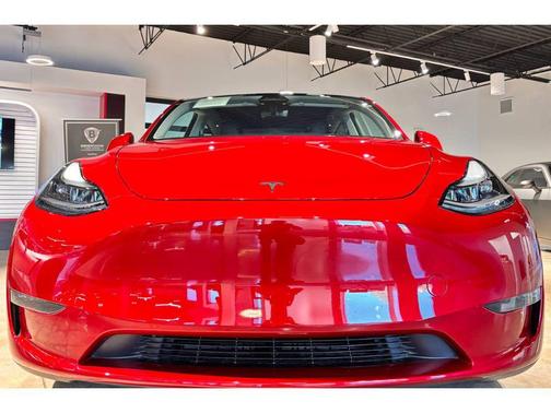 2024 Tesla Model Y Long Range Dual Motor All-Wheel Drive