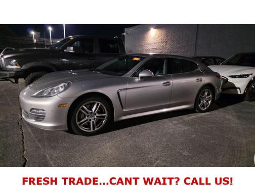 2012 Porsche Panamera 4