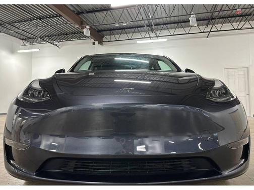 Stealth Grey 2025 Tesla Model Y Performance Dual Motor All-Wheel Drive