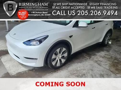 2022 Tesla Model Y Long Range Dual Motor All-Wheel Drive