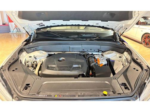 2017 Volvo XC90 Hybrid T8 Inscription