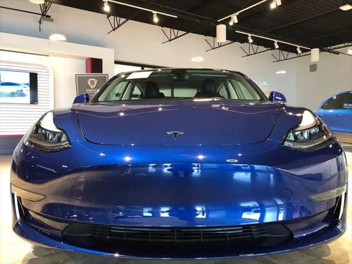 2023 Tesla Model 3 Performance