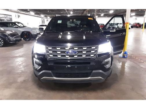Shadow Black 2017 Ford Explorer XLT