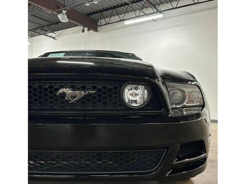 Black 2014 Ford Mustang GT
