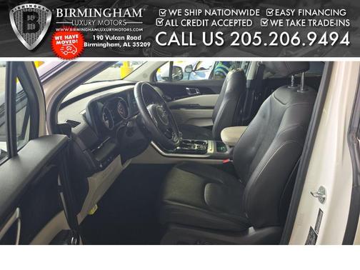 2023 Kia Carnival EX