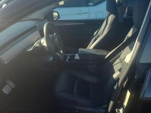 2025 Tesla Model Y Performance Dual Motor All-Wheel Drive