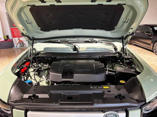 2023 Land Rover Defender 110 75th Edition