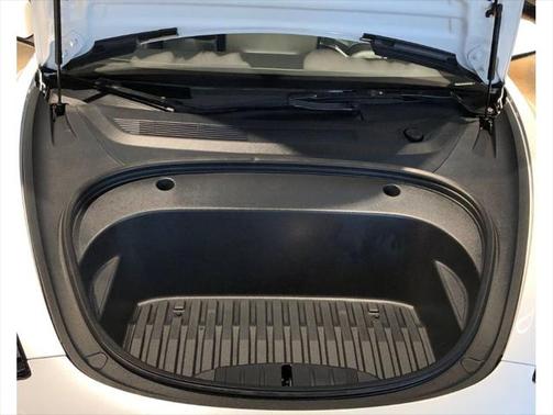 2022 Tesla Model 3 Standard Range