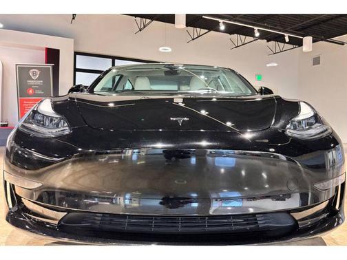 2023 Tesla Model 3 Standard Range