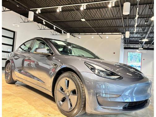 2023 Tesla Model 3 Standard Range