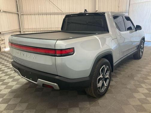 2023 Rivian R1T Adventure Quad Motor Large Pack
