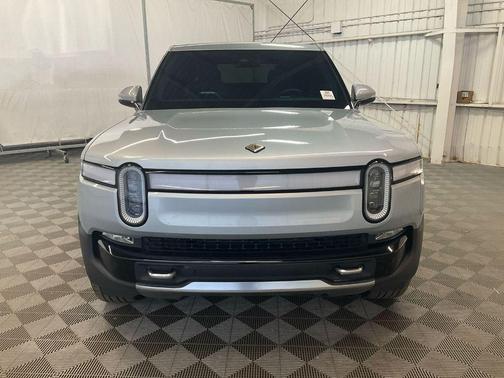 2023 Rivian R1T Adventure Quad Motor Large Pack