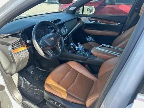 2020 Cadillac XT5 Premium Luxury