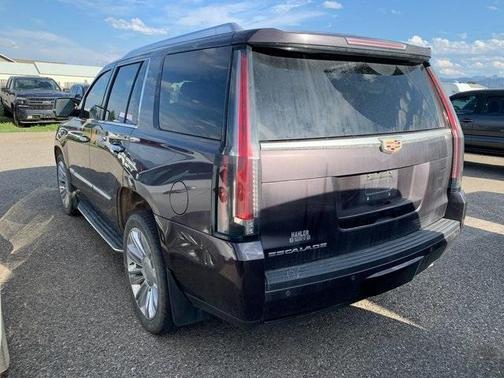 2016 Cadillac Escalade Luxury