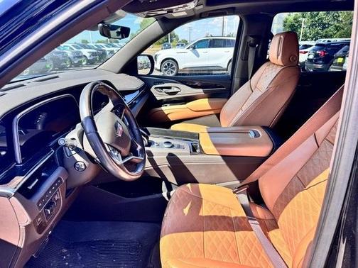 2022 Cadillac Escalade ESV Sport