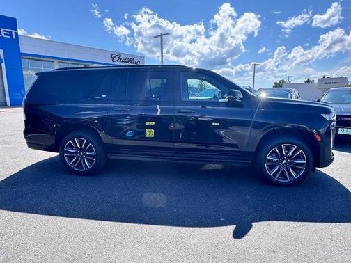 2022 Cadillac Escalade ESV Sport