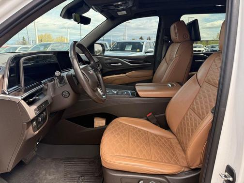 Crystal White Tri-Coat 2021 Cadillac Escalade ESV Sport