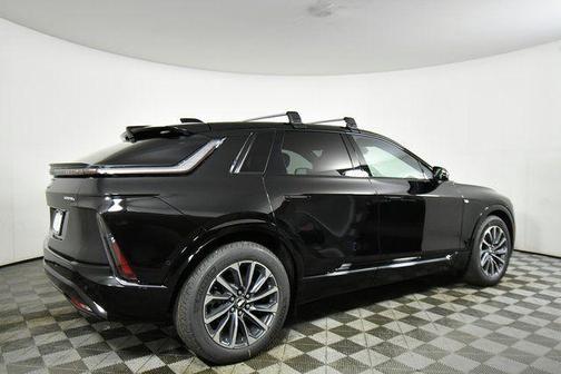 2025 Cadillac LYRIQ Sport