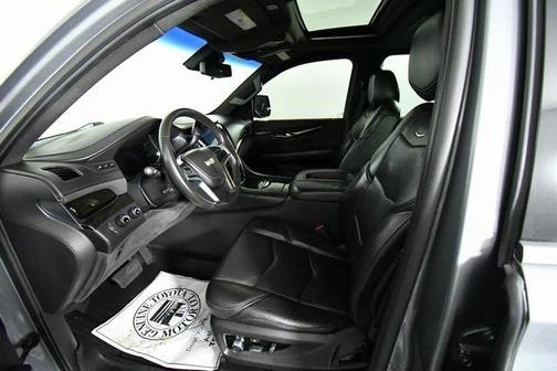 2020 Cadillac Escalade Platinum