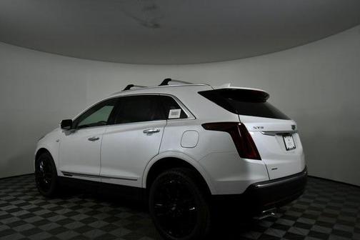 2025 Cadillac XT5 Luxury