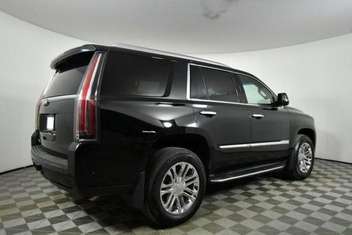 2017 Cadillac Escalade Standard