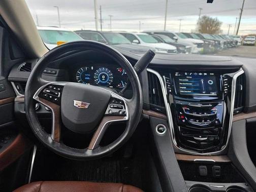 2020 Cadillac Escalade ESV Premium Luxury