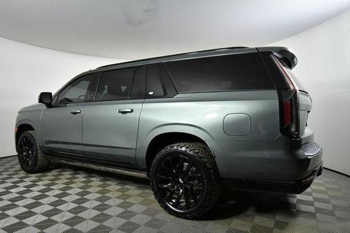 2023 Cadillac Escalade ESV Sport