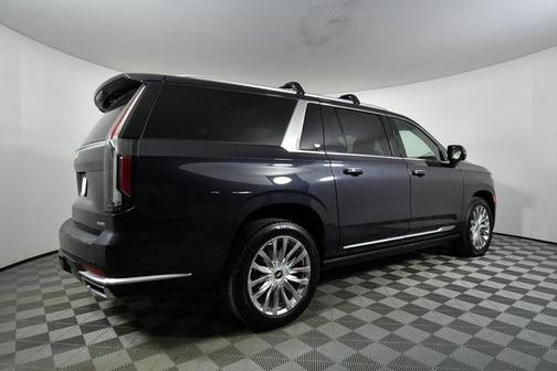 2022 Cadillac Escalade ESV Premium Luxury