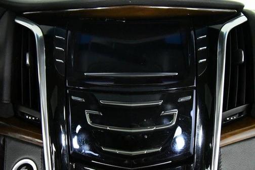 2018 Cadillac Escalade ESV Luxury