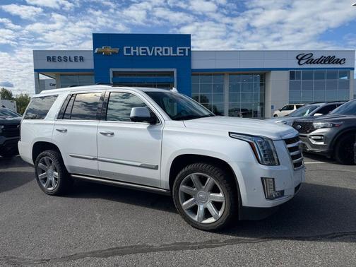 Crystal White Tri-Coat 2019 Cadillac Escalade Premium Luxury