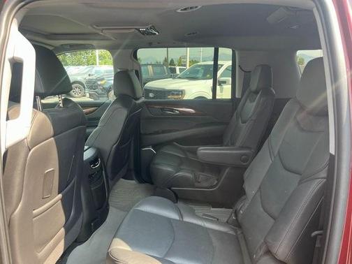 2020 Cadillac Escalade ESV Luxury