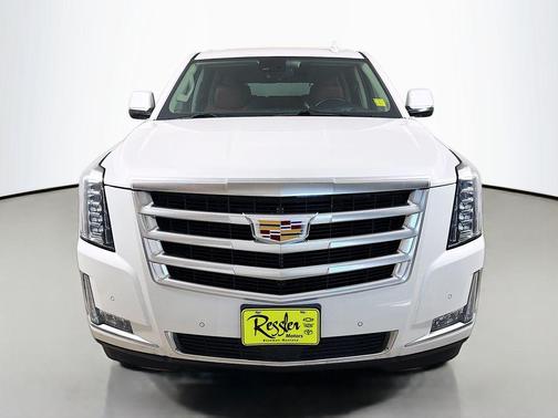 Crystal White Tri-Coat 2017 Cadillac Escalade ESV Premium Luxury