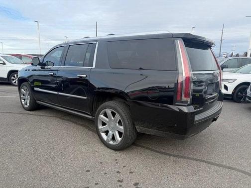 2019 Cadillac Escalade ESV Premium Luxury