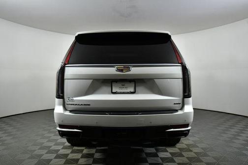 2023 Cadillac Escalade ESV Premium Luxury