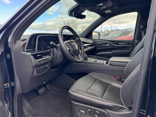 2024 Cadillac Escalade Sport