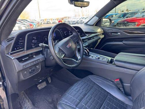 2023 Cadillac Escalade Sport Platinum