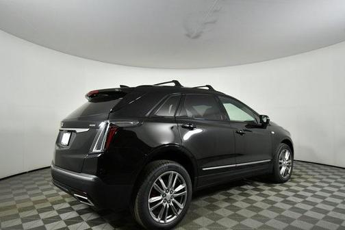 2025 Cadillac XT5 Sport