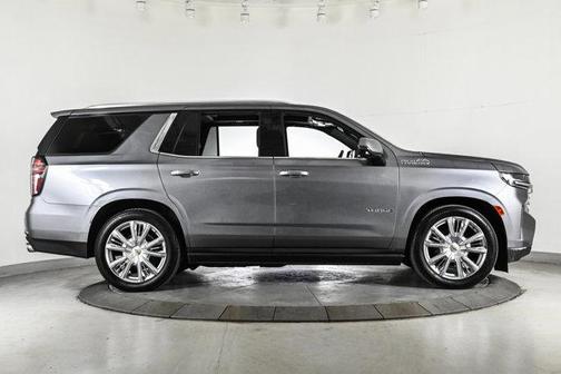 2021 Chevrolet Tahoe 4WD High Country