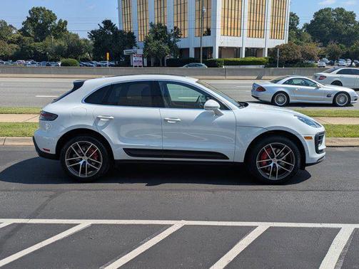 2023 Porsche Macan S