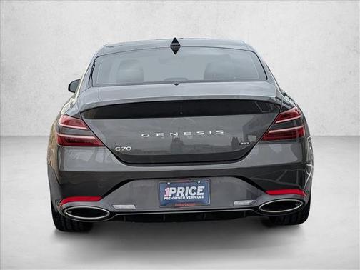 2022 Genesis G70 3.3T RWD