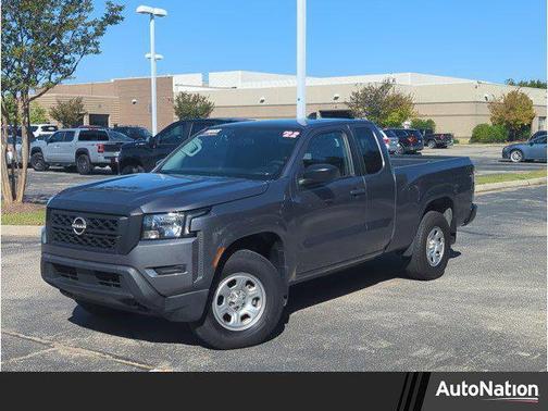 2022 Nissan Frontier S