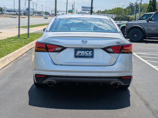 2020 Nissan Altima SR FWD