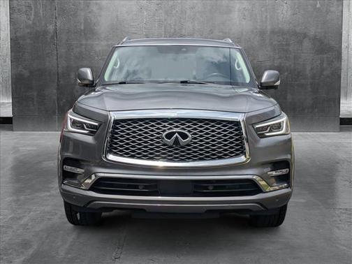2021 INFINITI QX80 Luxe