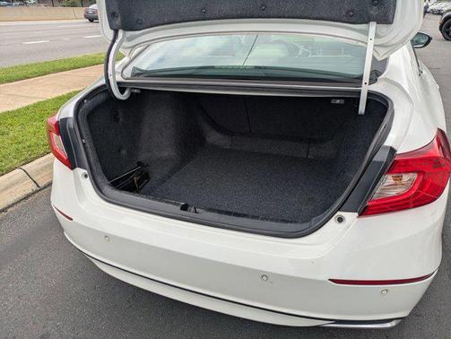2022 Honda Accord EX-L 1.5T